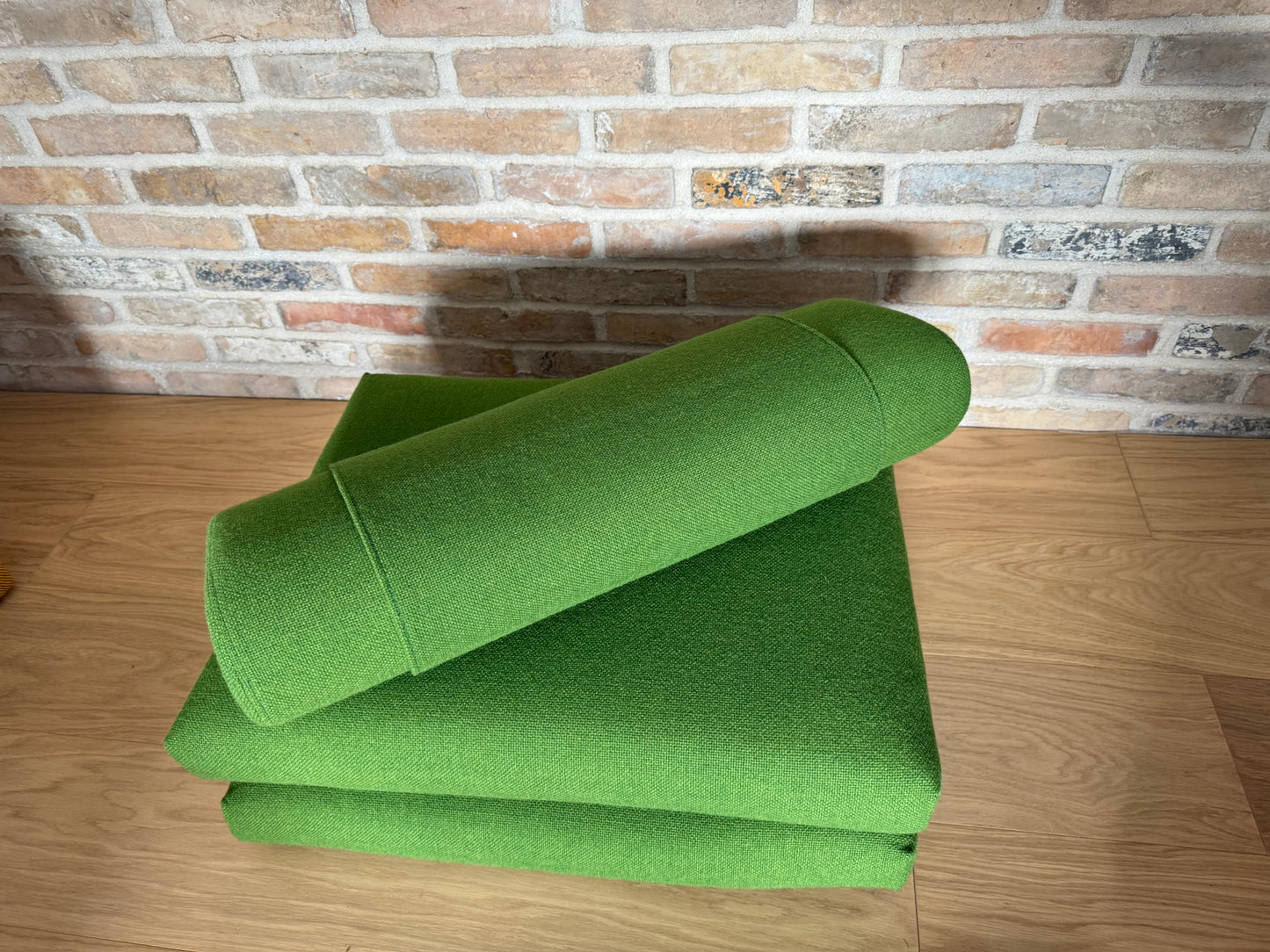 Nye hynder til Wegner GE375 i Hallingdal 960 fra Kvadrat