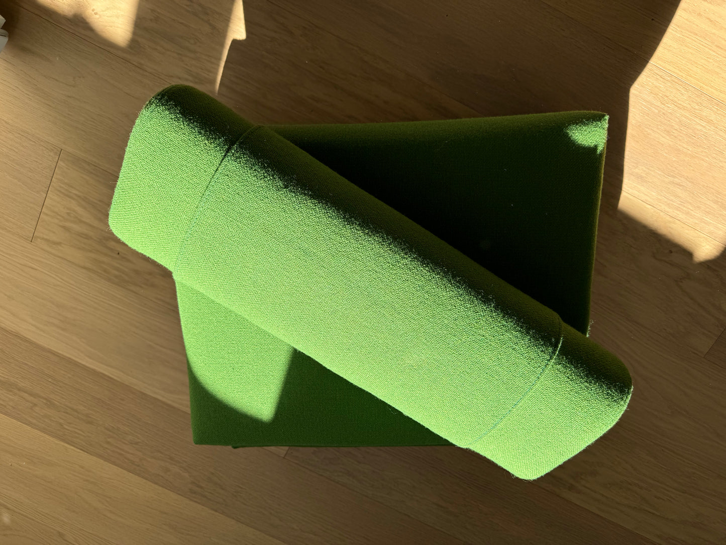 Nye hynder til Wegner GE375 i Hallingdal 960 fra Kvadrat