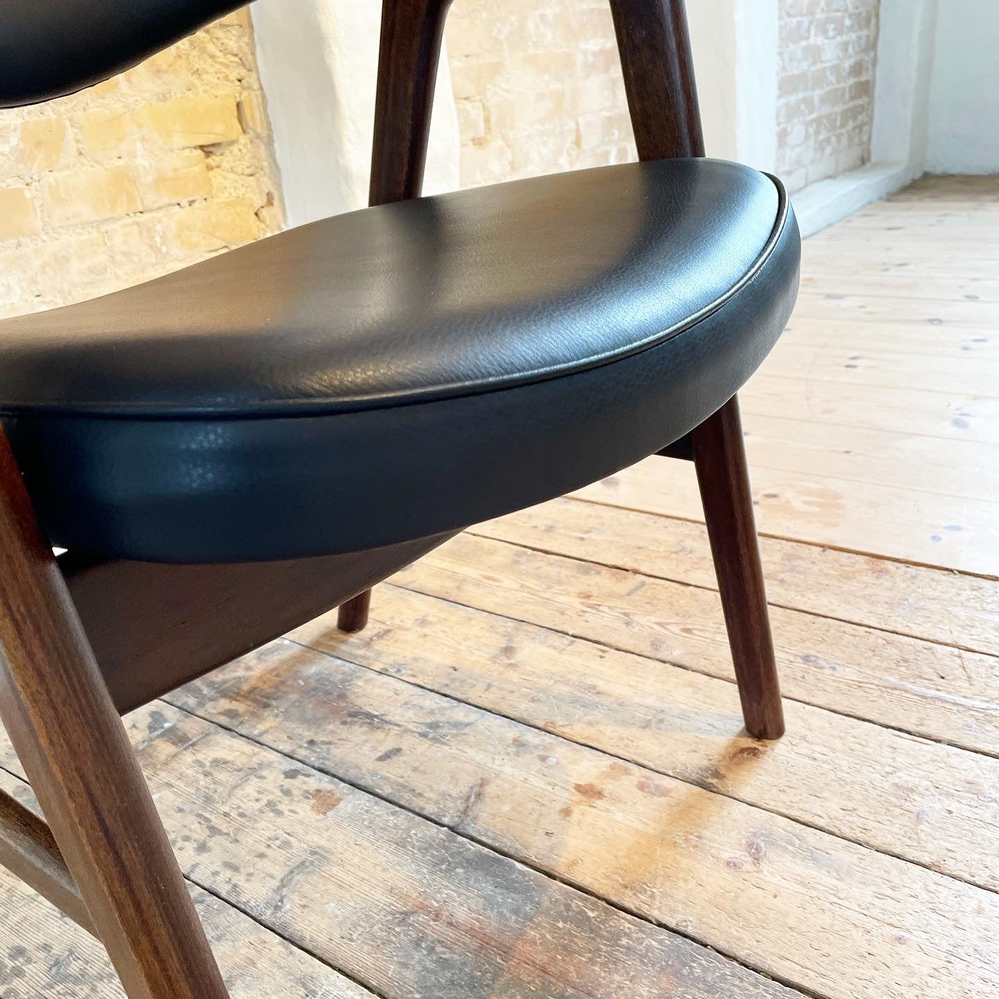 Ompolstring af Kirkegaard armstol