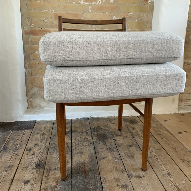 Cushions for Wegner GE290 in selected fabrics