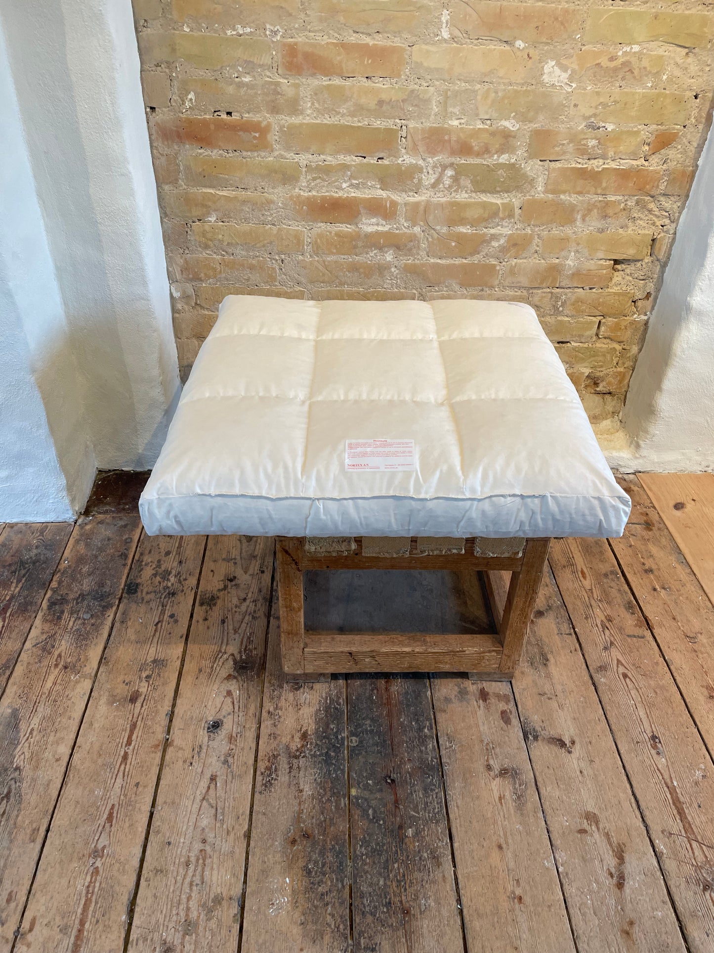 Nye dunpuder til Børge Mogensen lænestol