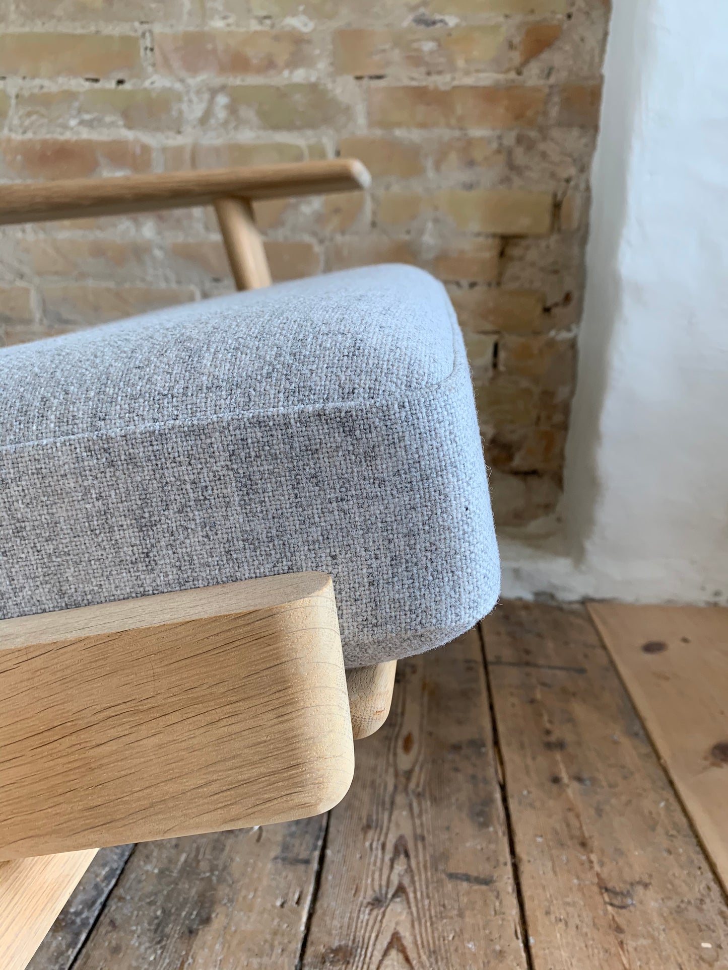 Cushions for Wegner GE290 in selected fabrics