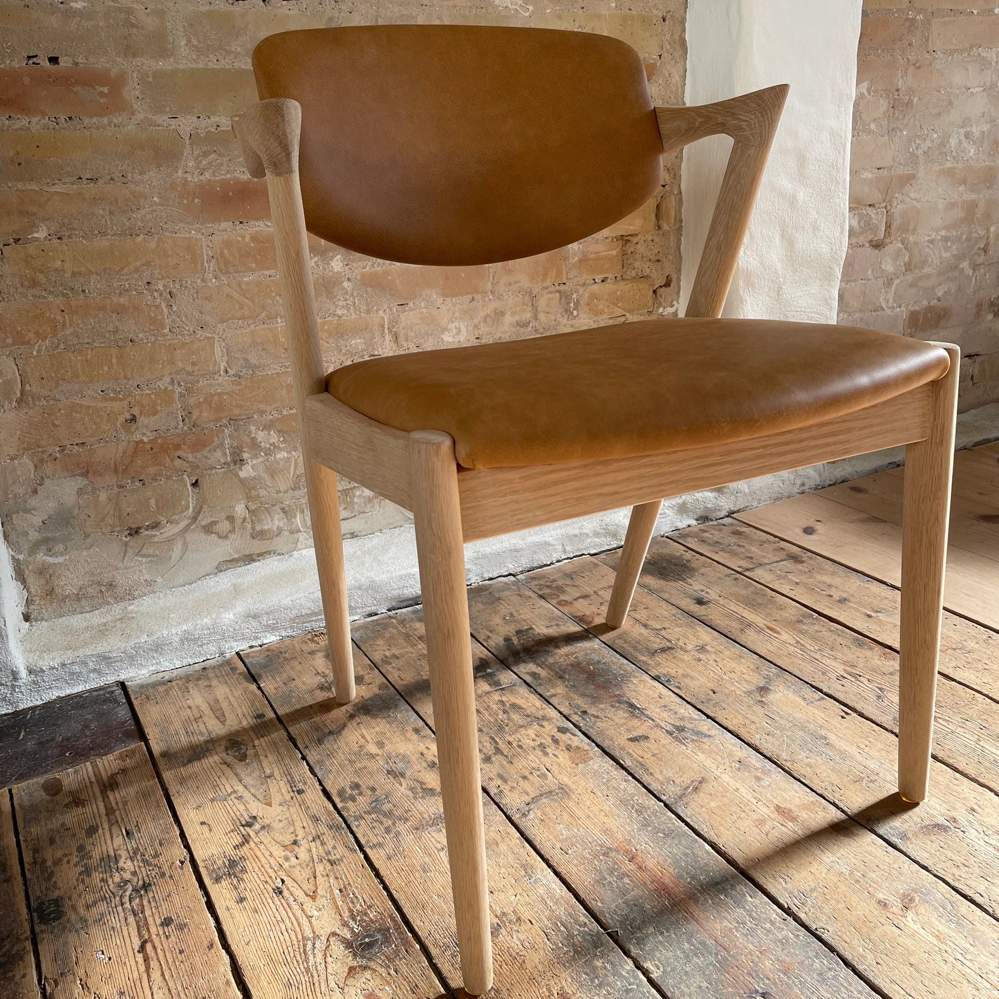 Ompolstring af Kai Kristiansen model 42 i cognac anilin læder