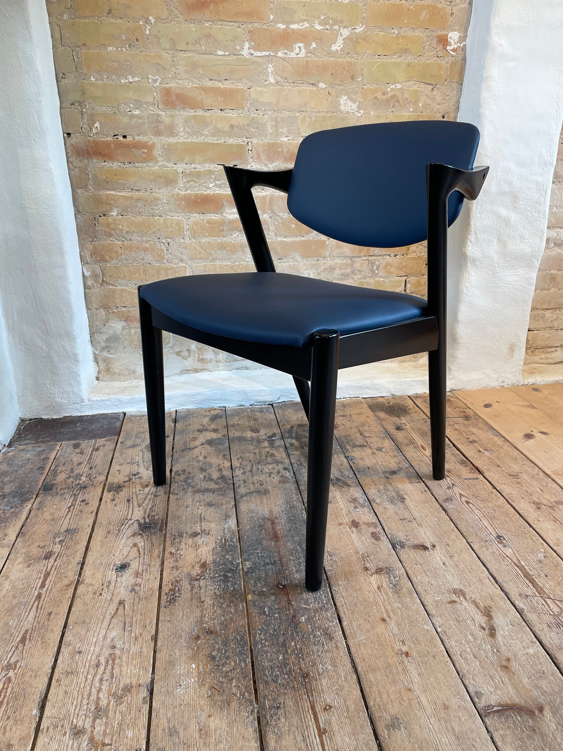 Kai Kristiansen model 42 ompolstret i læder