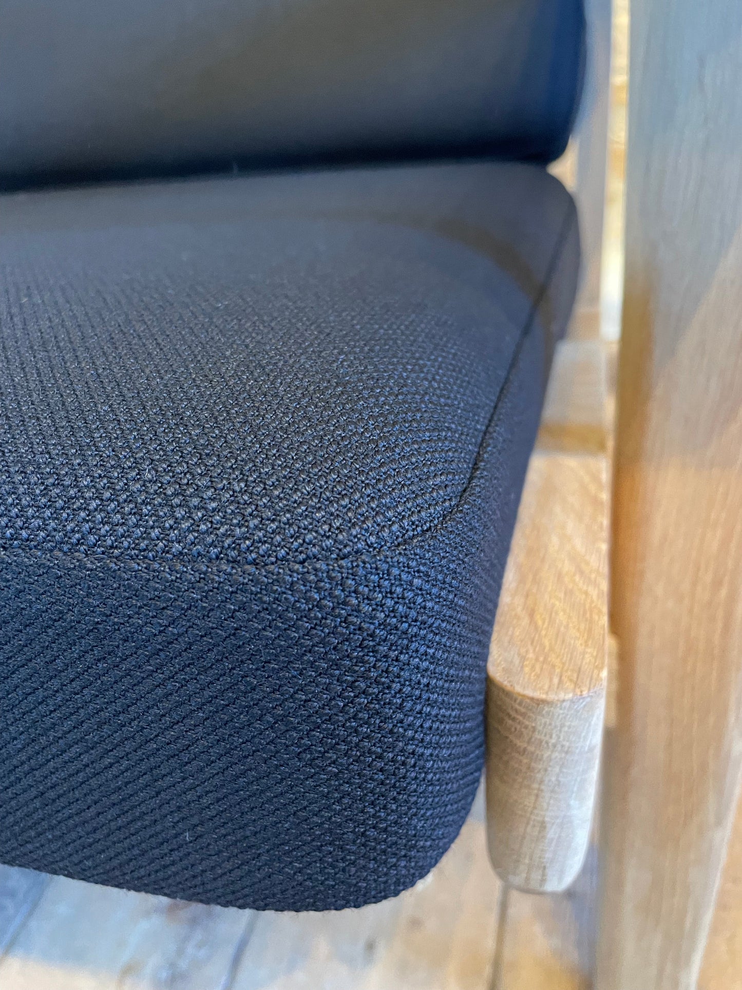 STEELCUT TRIO 3 FRA KVADRAT - NYE HYNDER TIL WEGNER GE290