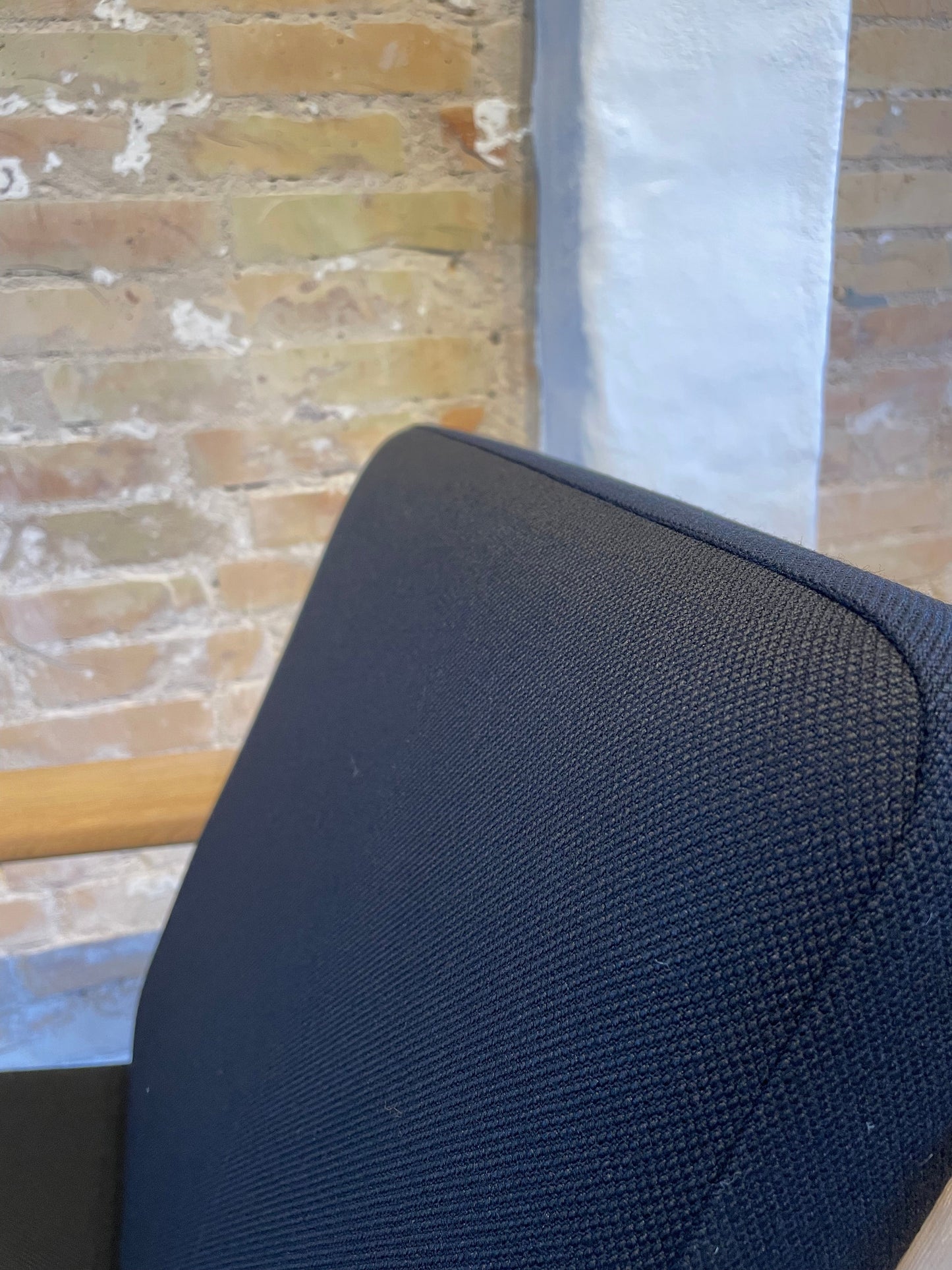 STEELCUT TRIO 3 FRA KVADRAT - NYE HYNDER TIL WEGNER GE290