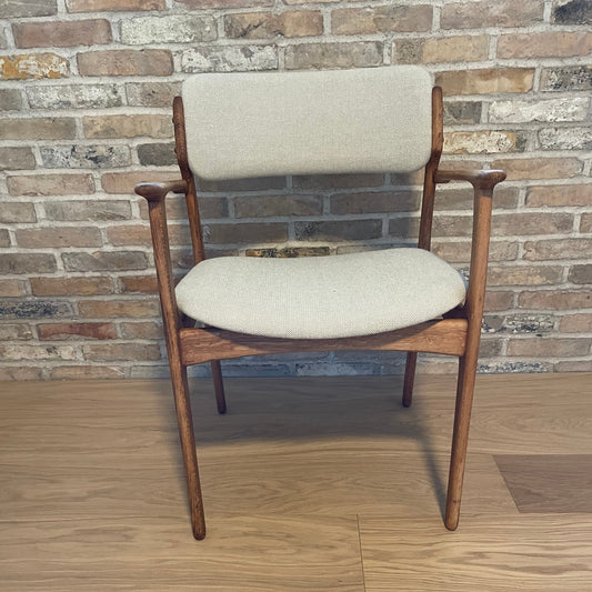 Upholstery of Erik Buch OD50 in Hallingdal from Kvadrat