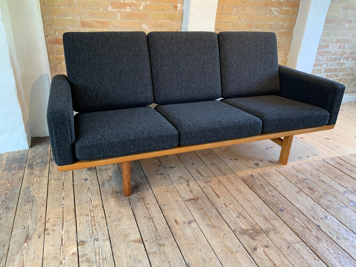 Wegner GE236 in Hallingdal 180 from Kvadrat