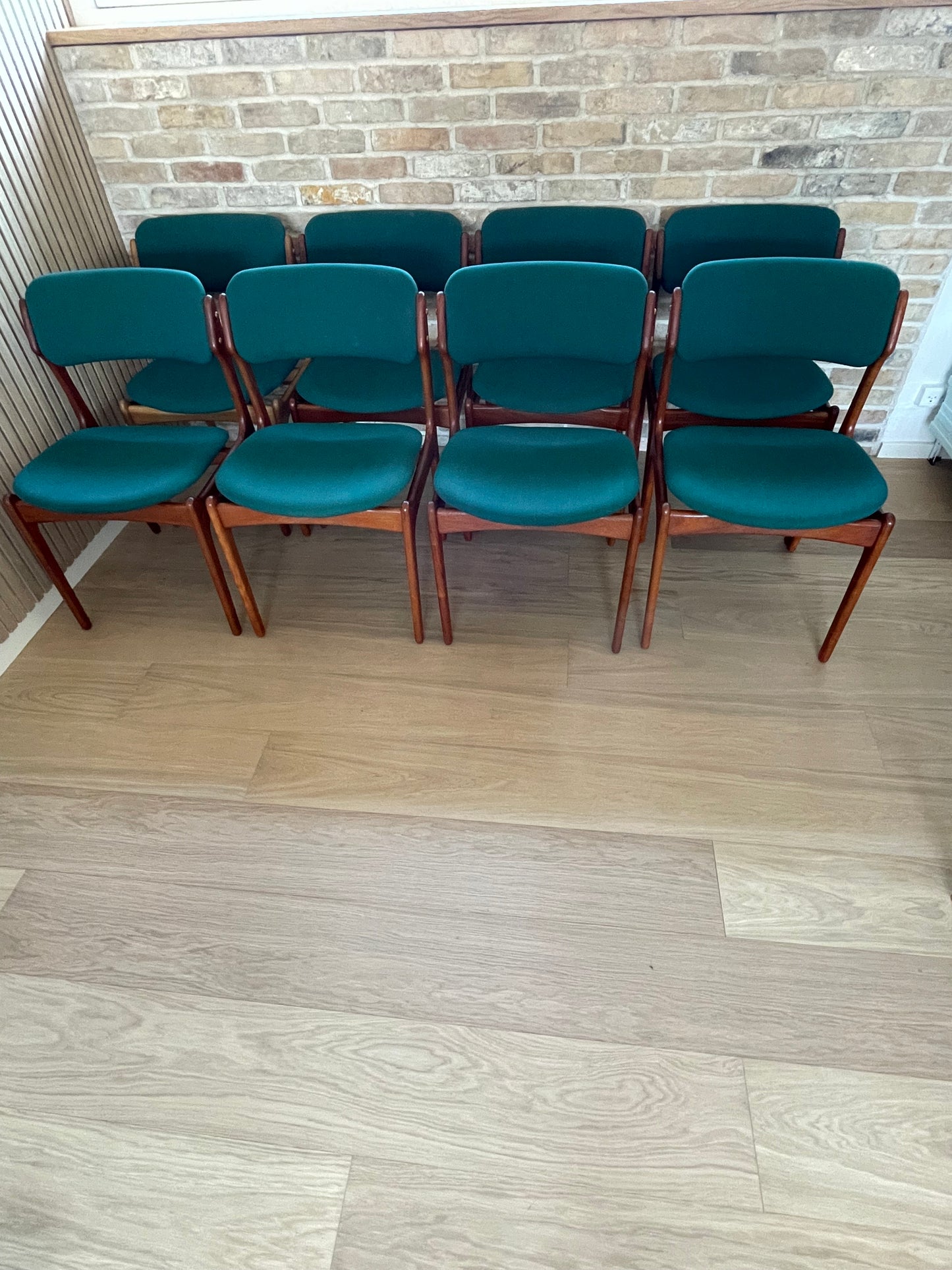 Upholstery of Erik Buch model 49 in Steelcut Trio 3 from Kvadrat