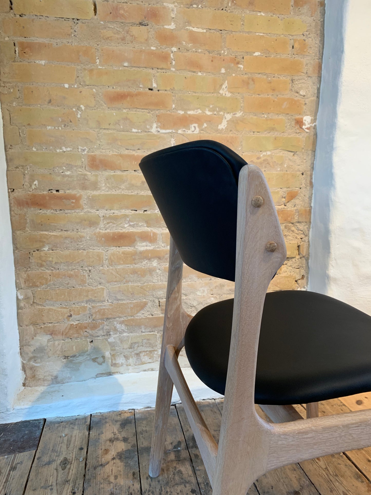 Ompolstring af Erik Buch model 49