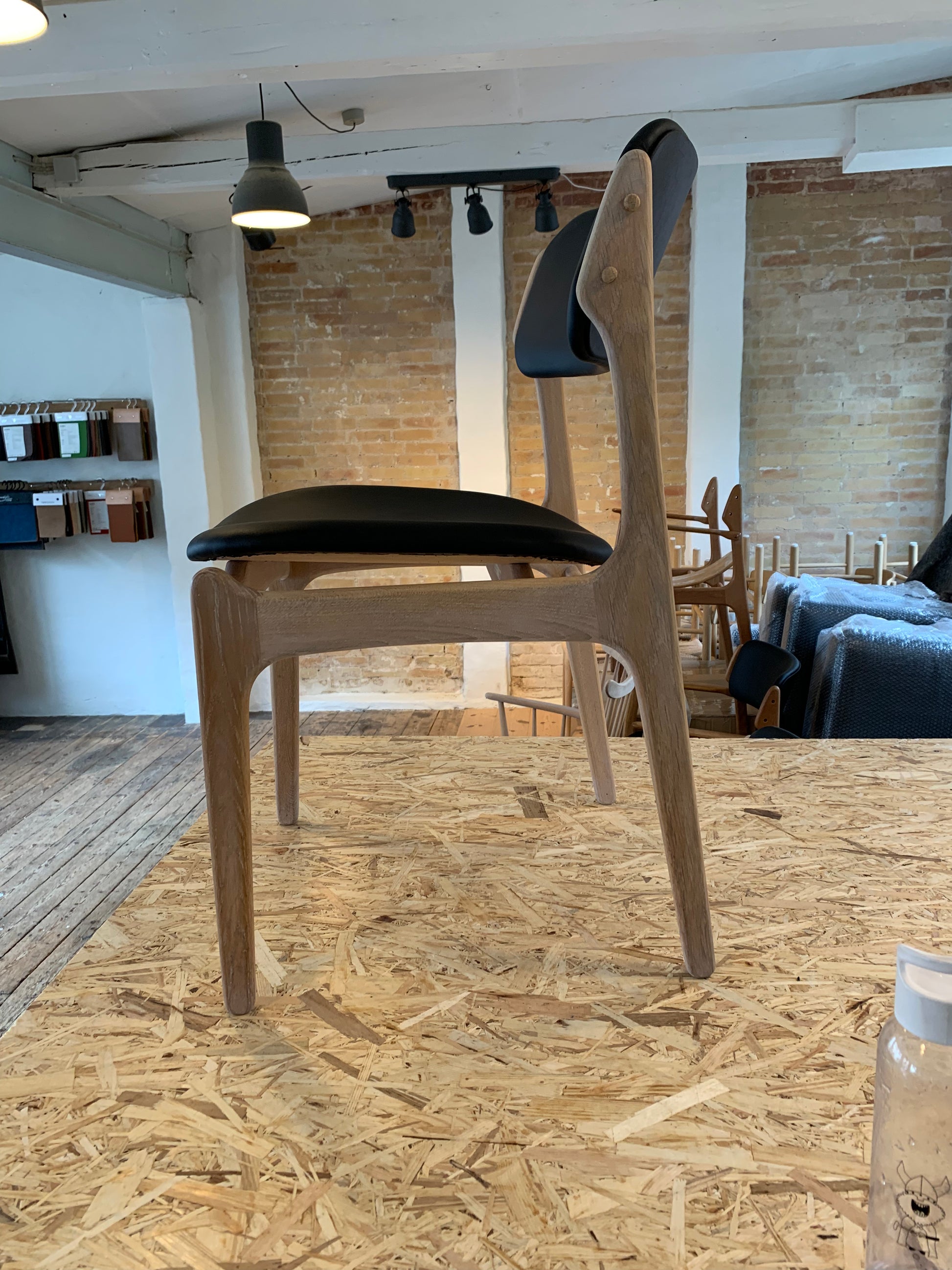 spisestuestol af Erik Buch