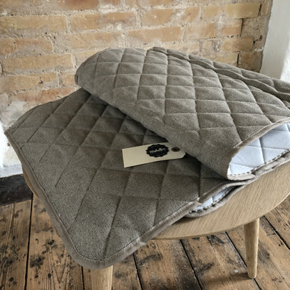 Quilted protector for Wegner GE290 armchair