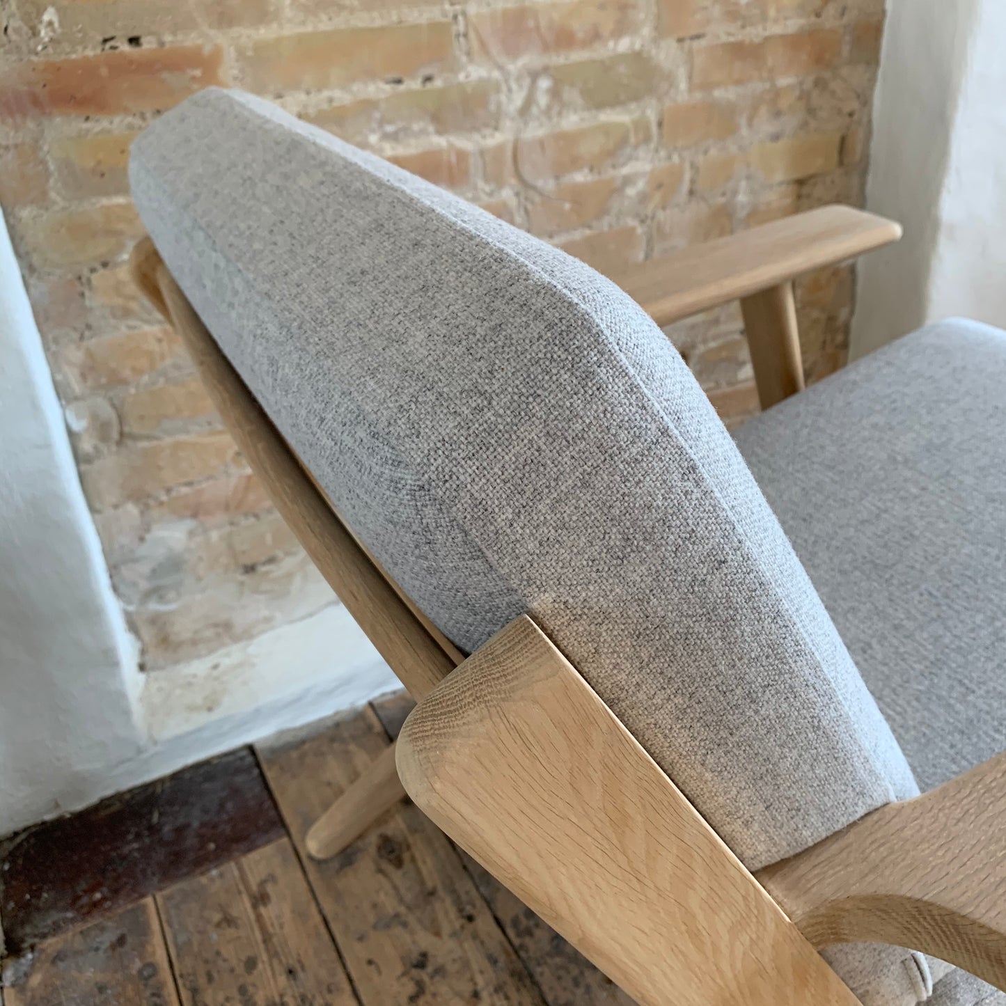 Cushions for Wegner GE290 in selected fabrics