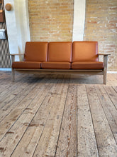 Indlæs billede til gallerivisning Hyndesæt til Wegner GE290 3-personers sofa i semi-anilin læder fra CAMO