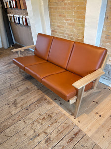 Hyndesæt til Wegner GE290 3-personers sofa i cognac-farvet semi-anilin læder fra CAMO