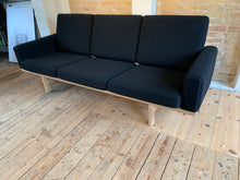 Indlæs billede til gallerivisning Hans Jørgensen Wegner model ge236