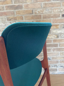 Ompolstring af Erik Buch model 49 i Steelcut Trio 3 fra Kvadrat